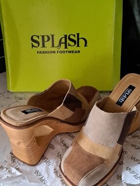 NWT Splash Patchwork Suede Neutral Platform Mules